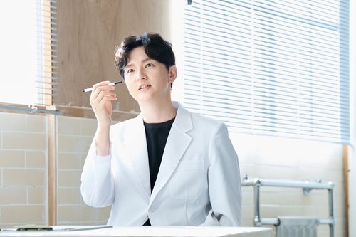 鈦提升完整攻略2025|韓國鈦提升是什麼?首爾Selena皮 셀레나의원